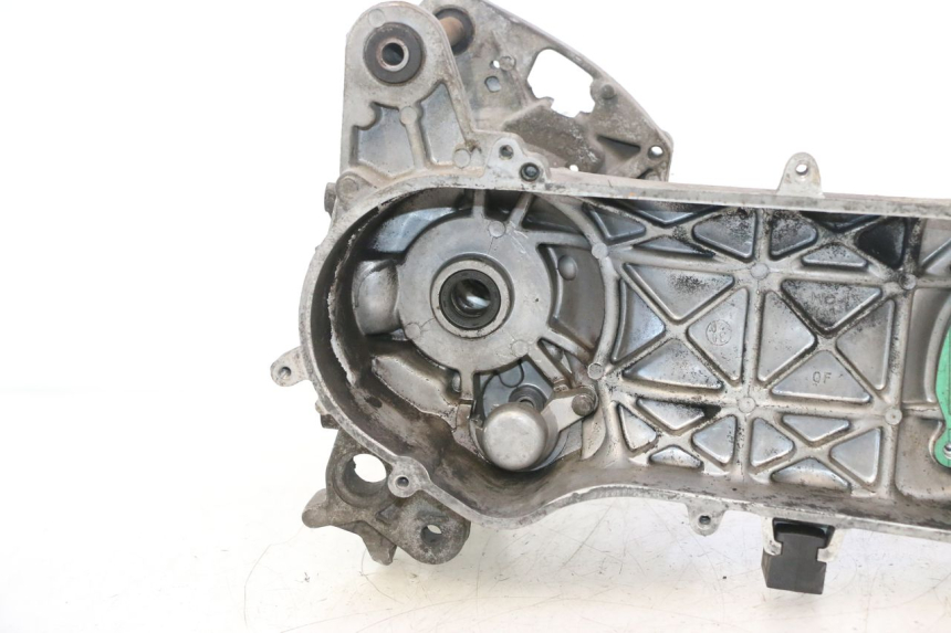 photo de CARTER BAS MOTEUR PEUGEOT VIVACITY NEW 2T 50 (2008 - 2017) - Zoom qualité