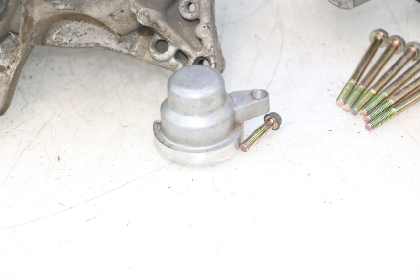 photo de CARTER BAS MOTEUR PEUGEOT VIVACITY NEW 2T 50 (2008 - 2017) - État de surface