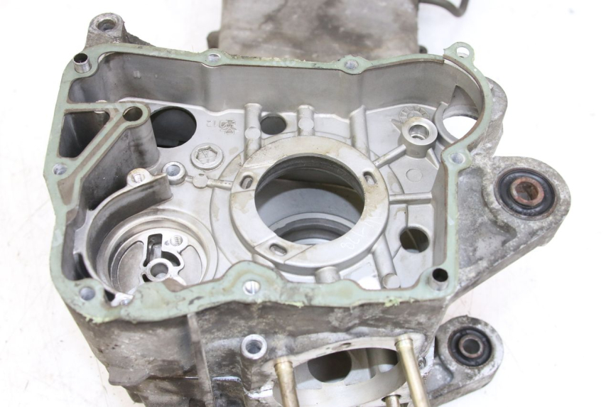 photo de CARTER BAS MOTEUR PEUGEOT VIVACITY 125 (2010 - 2017) - Marquages et références