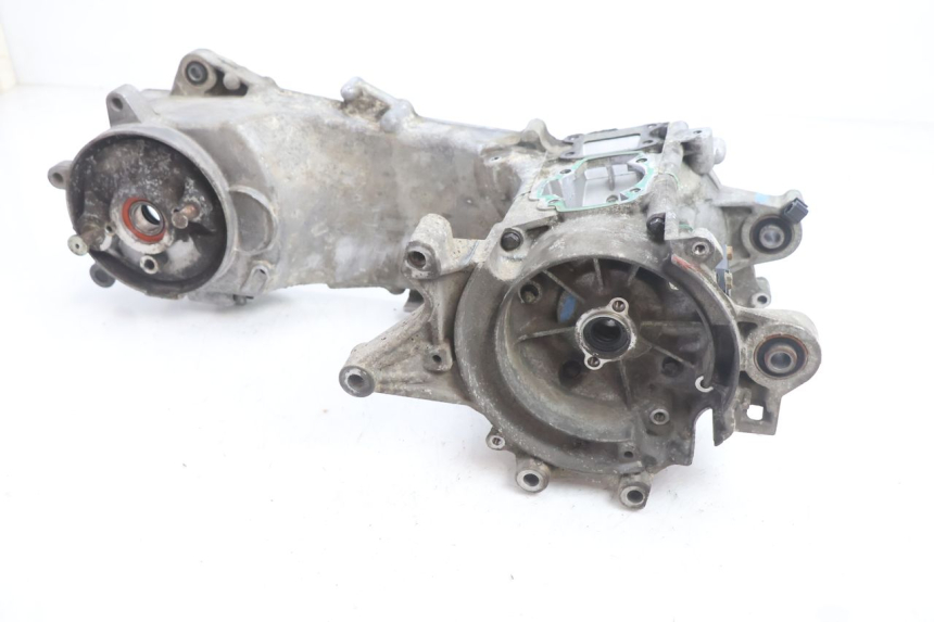 photo de CARTER BAS MOTEUR PEUGEOT VIVACITY 50 (2004 - 2009) - État de surface