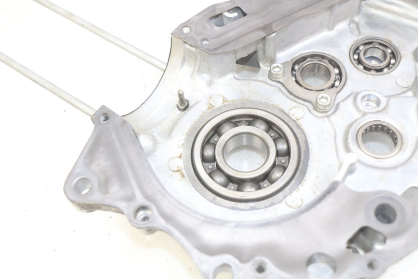 photo de CARTER BAS MOTEUR DAELIM VJ ROADWIN FI 125 (2008 - 2017) - Photo complémentaire