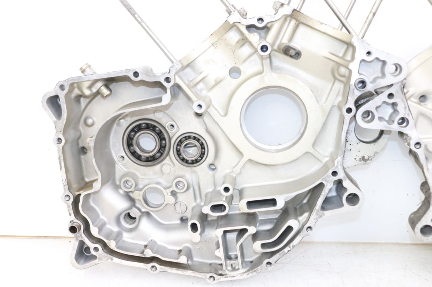 photo de CARTER BAS MOTEUR SUZUKI VL INTRUDER 125 (2004 - 2007) - Zoom composants