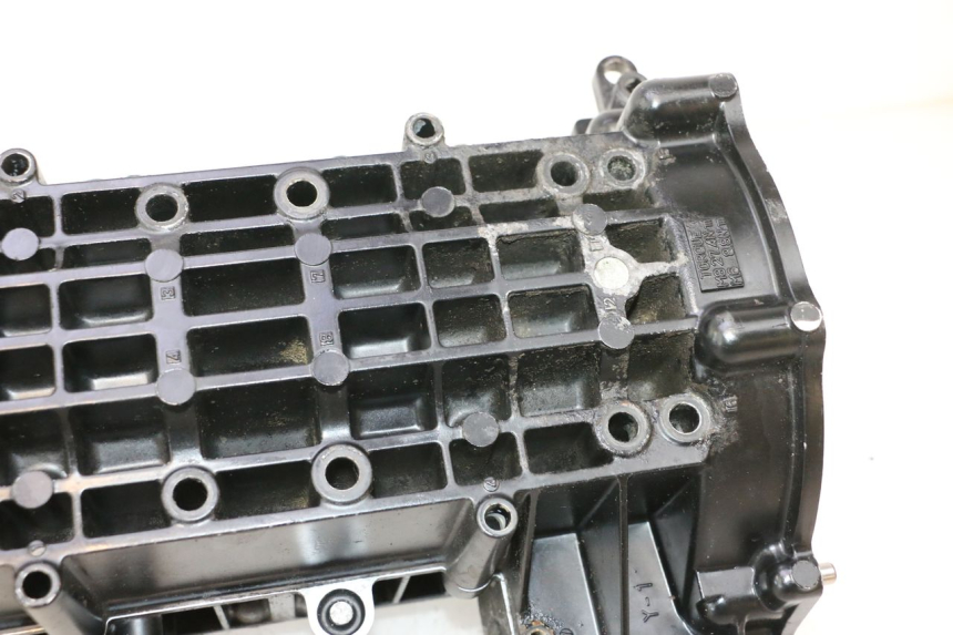 photo de CARTER BAS MOTEUR YAMAHA WAVE RUNNER GP R 1200 (2000 - 2003) - Vue d’ensemble