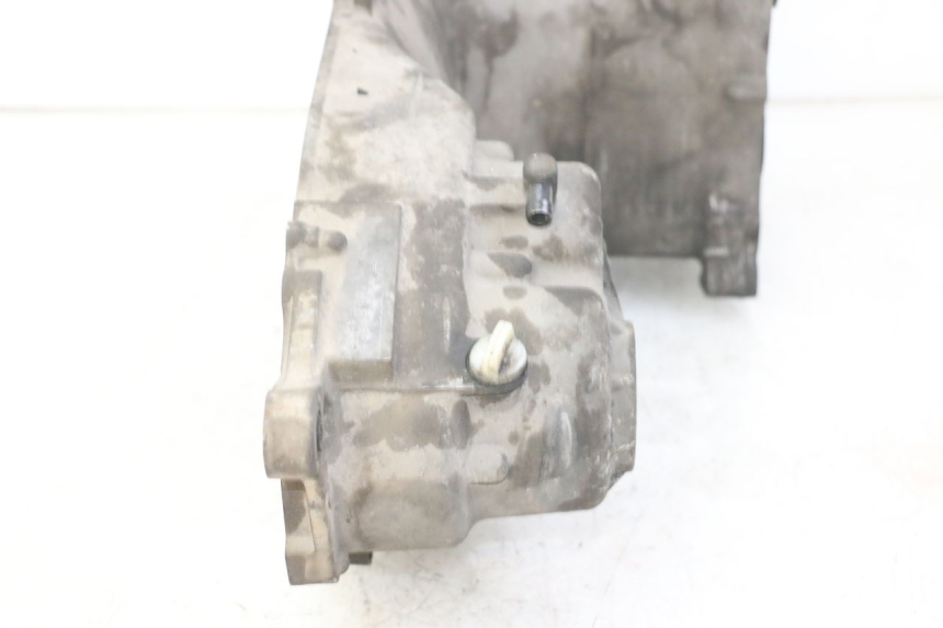 photo de CARTER BAS MOTEUR YAMAHA XMAX X-MAX 125 (2006 - 2009) - Zoom composants