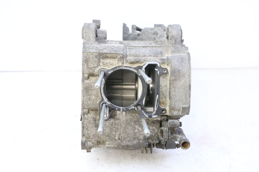 photo de CARTER BAS MOTEUR YAMAHA X-MAX XMAX 250 (2006 - 2009) - Détails caractéristiques