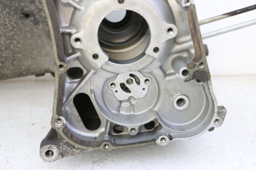 photo de CARTER BAS MOTEUR YAMAHA X-MAX XMAX 250 (2006 - 2009) - Marquages et références