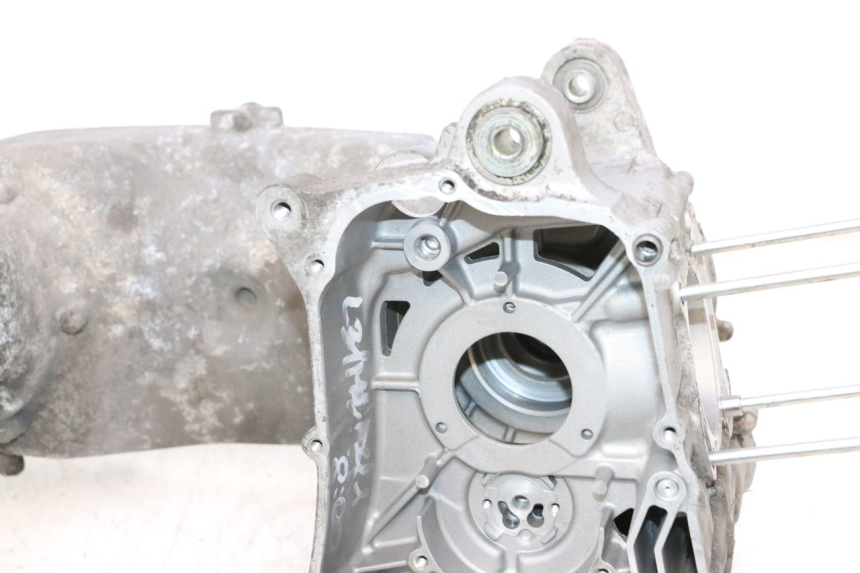 photo de CARTER BAS MOTEUR YAMAHA XMAX X-MAX 125 (2006 - 2009) - Aperçu profil