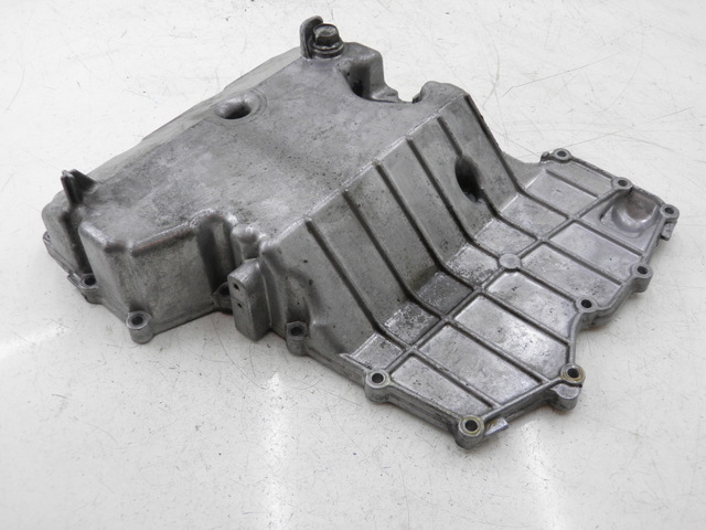 photo de CARTER BAS MOTEUR YAMAHA FJR 1300 (2004 - 2005) - Pièce contrôlée