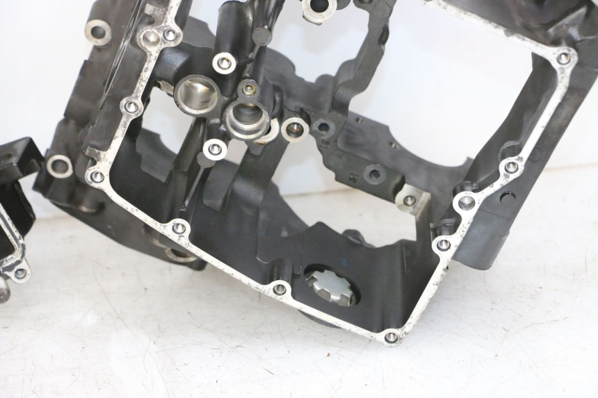 photo de CARTER BAS MOTEUR YAMAHA FZ1 FAZER 1000 (2007 - 2009) - Zoom qualité