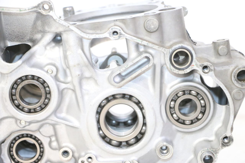 photo de CARTER BAS MOTEUR YAMAHA YZ-F YZF 250 (2014 - 2018) - Vue d’ensemble