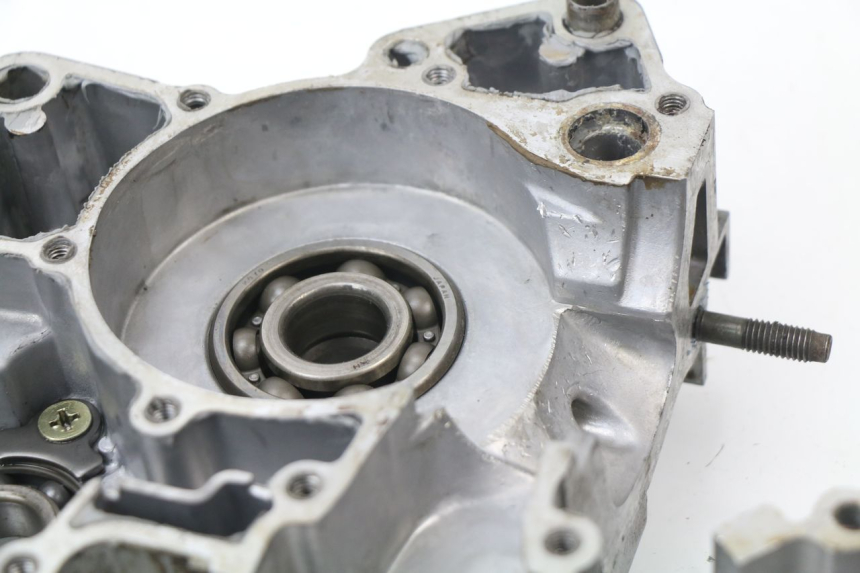 photo de CARTER BAS MOTEUR YAMAHA YZ 125 (1998 - 2005) - Inspection visuelle