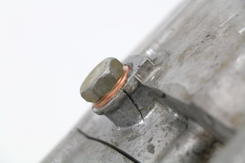 photo de CARTER BAS MOTEUR YAMAHA YZ 125 (1998 - 2005) - Zoom état d’usage