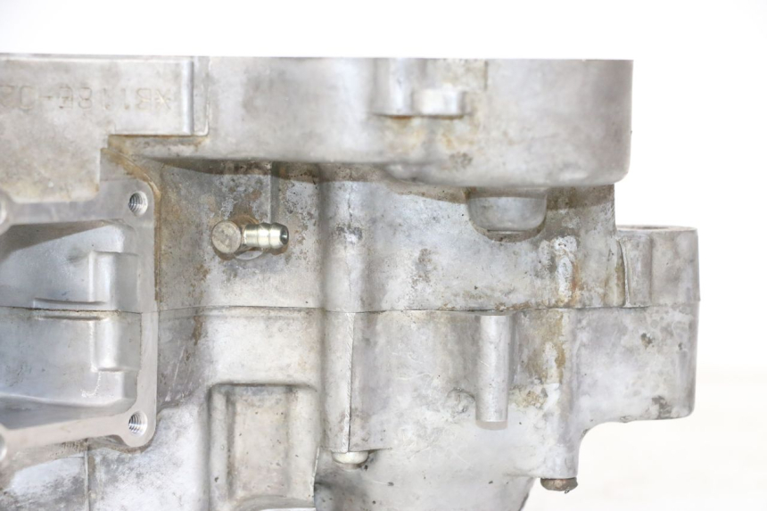 photo de CARTER BAS MOTEUR YAMAHA YZ 85 (2002 - 2018) - Gros plan technique