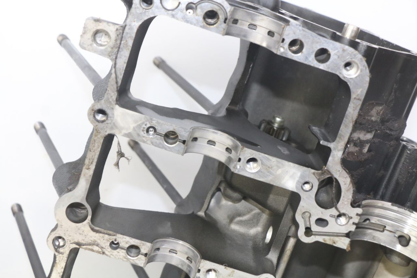 photo de CARTER BAS MOTEUR YAMAHA YZF R1 1000 (2007 - 2008) - Vue rapprochée