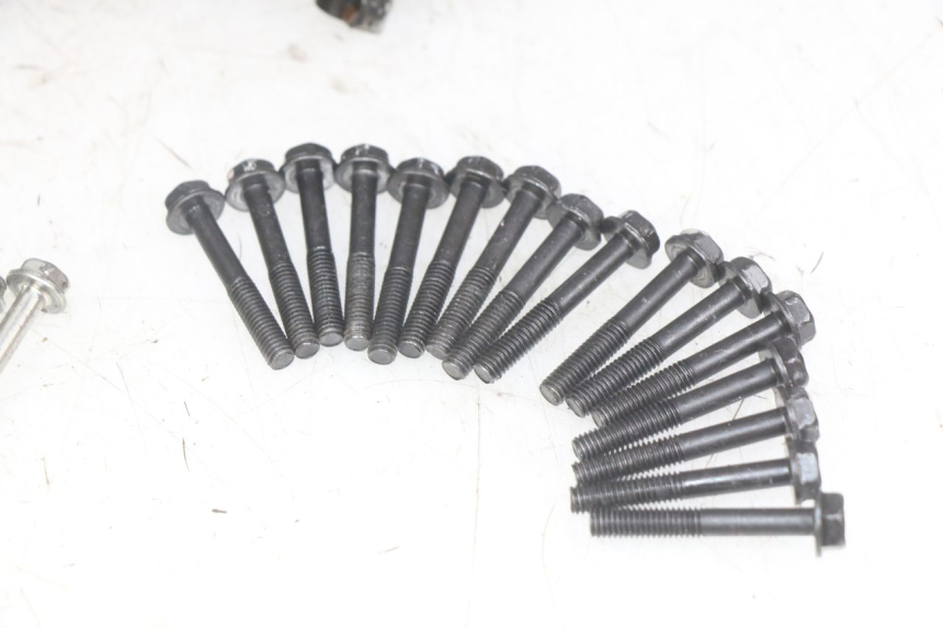 photo de CARTER BAS MOTEUR KAWASAKI Z 750 (2007 - 2013) - Aperçu profil