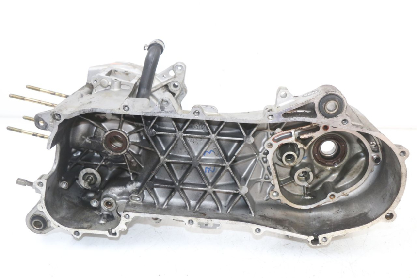 photo de CARTER BAS MOTEUR PIAGGIO ZIP 2T 50 (2009 - 2019) - Détail de la pièce
