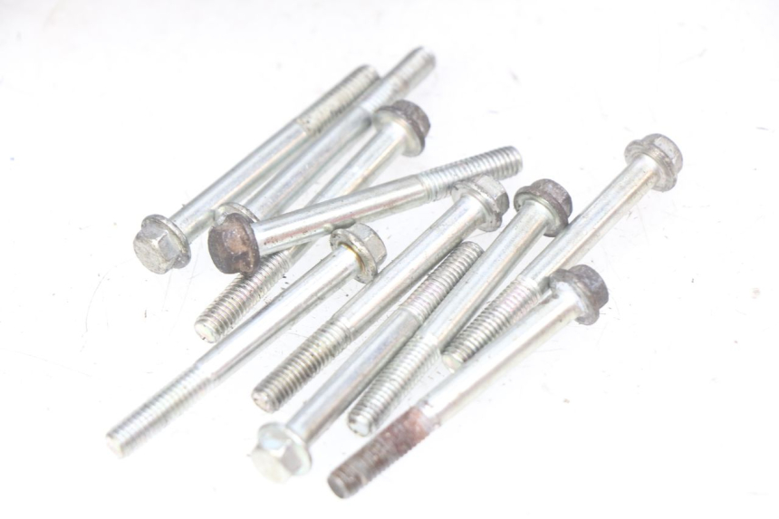 photo de CARTER BAS MOTEUR PIAGGIO ZIP 4T 50 (2018 - 2020) - Détail de la pièce