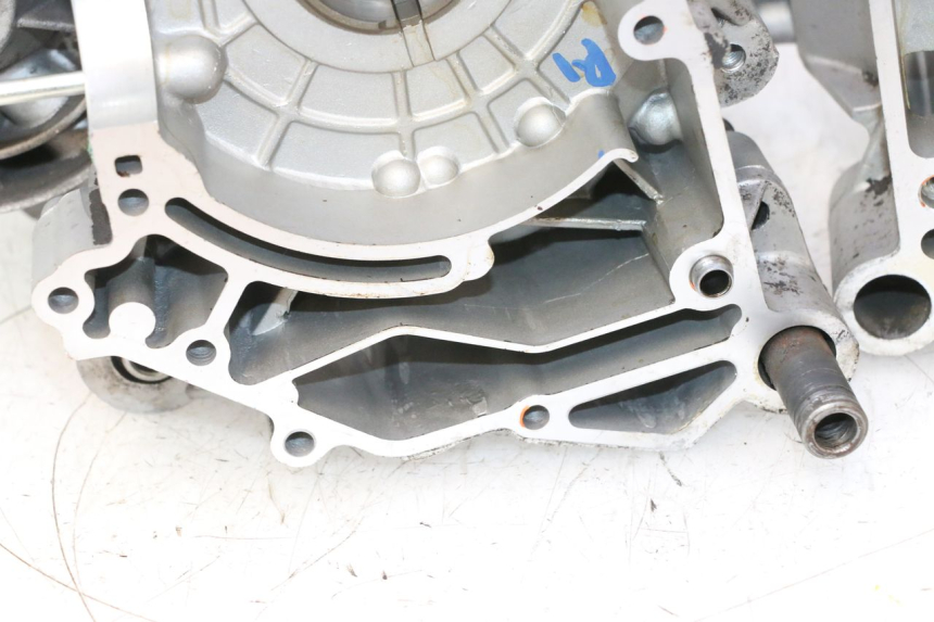 photo de CARTER BAS MOTEUR PIAGGIO ZIP IGET 4T 50 (2021 - 2023) - Zoom état d’usage