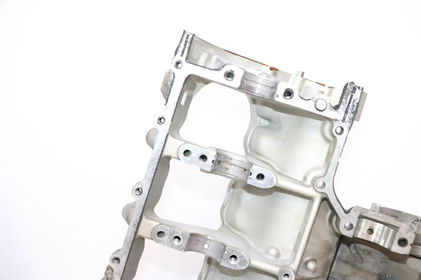 photo de CARTER BAS MOTEUR KAWASAKI ZX-6R ZX6R 600 (2000 - 2002) - Angle alternatif
