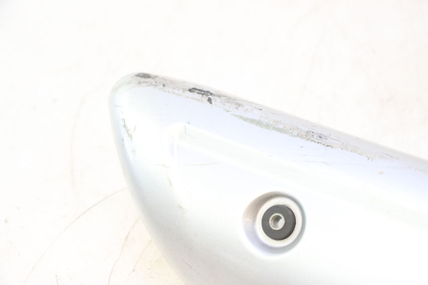 photo de CARTER ECHAPPEMENT SUZUKI BURGMAN 125 (2007 - 2014) - Photo complémentaire