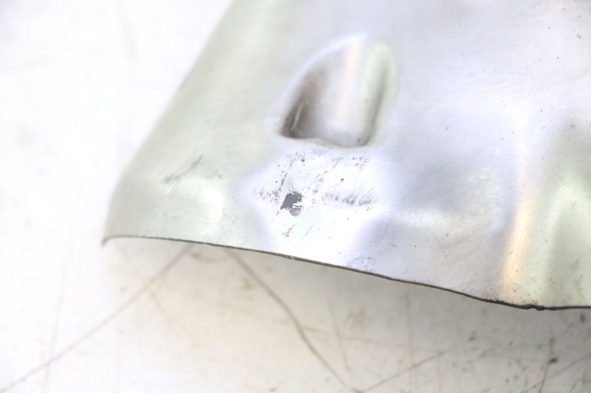 photo de CARTER ECHAPPEMENT GILERA GP 800 (2007 - 2013) - Détail de la pièce