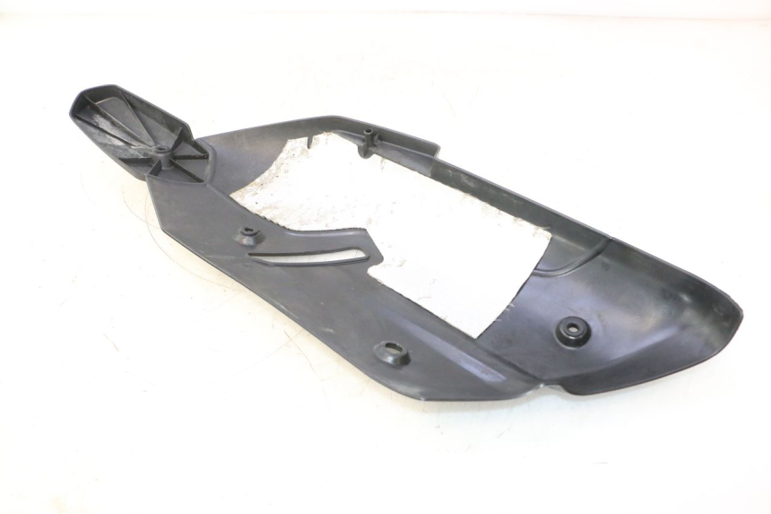 photo de CARTER ECHAPPEMENT PIAGGIO MP3 HPE 530 (2022 - 2026) - Autre angle de vue