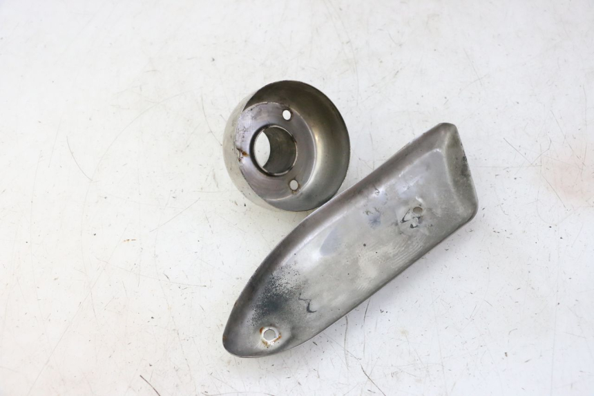 photo de CARTER ECHAPPEMENT PEUGEOT V-CLIC VCLIC 50 (2007 - 2013) - Autre angle de vue