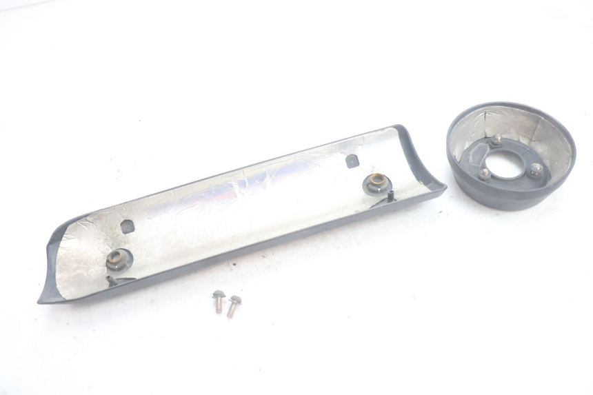 photo de CARTER ECHAPPEMENT YAMAHA X-MAX XMAX 125 (2010 - 2013) - Points de fixation