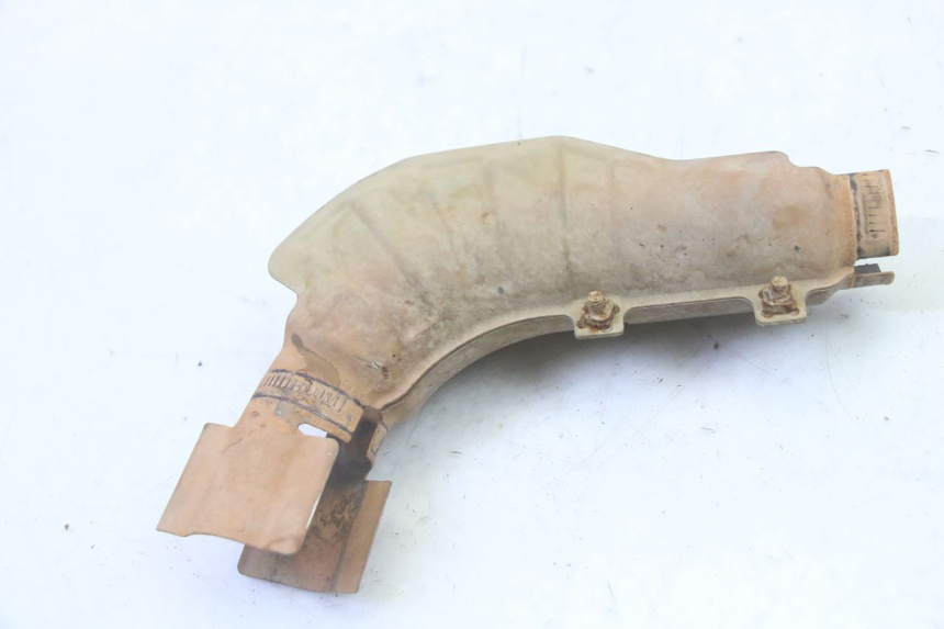 photo de CARTER ECHAPPEMENT YAMAHA YFM GRIZZLY 550 (2008 - 2015) - Gros plan technique