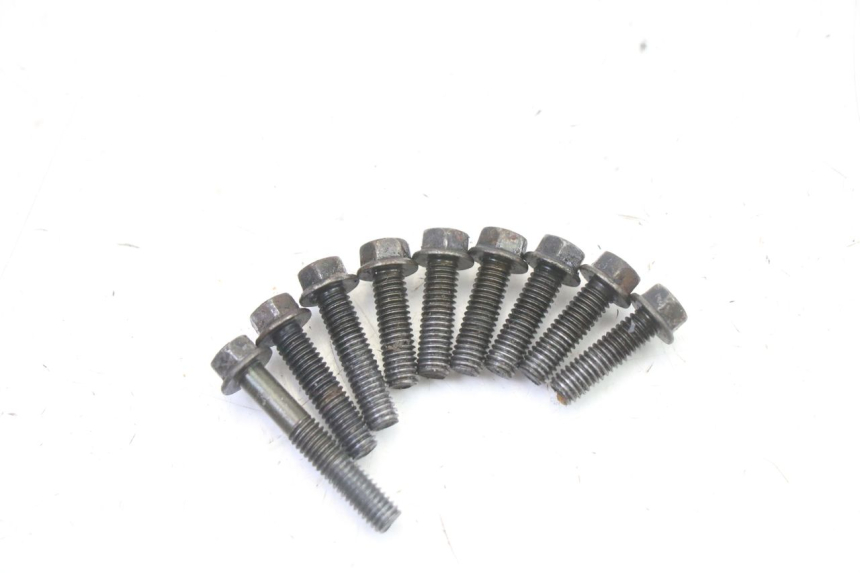 photo de CARTER EMBRAYAGE YAMAHA FJ 36Y 1100 (1984 - 1985) - Points de fixation