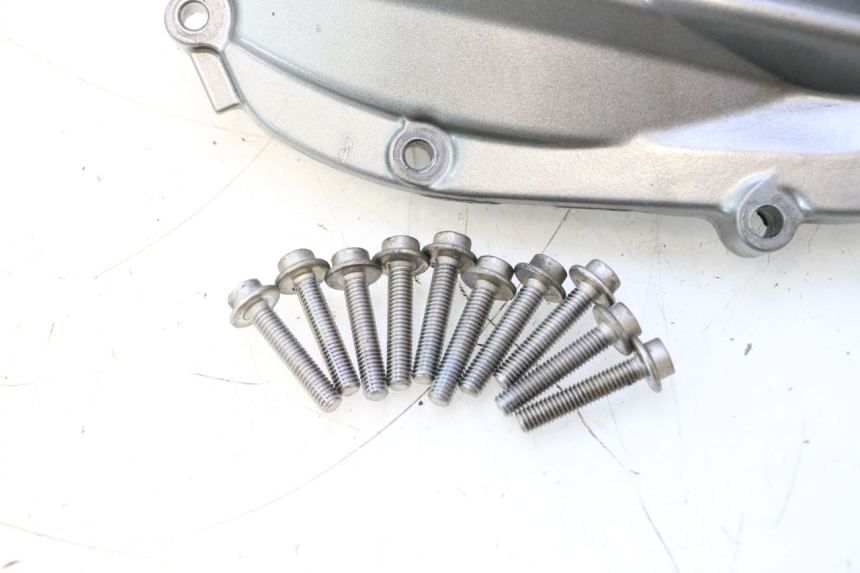 photo de CARTER EMBRAYAGE YAMAHA FJR 1300 (2001 - 2005) - Points de fixation