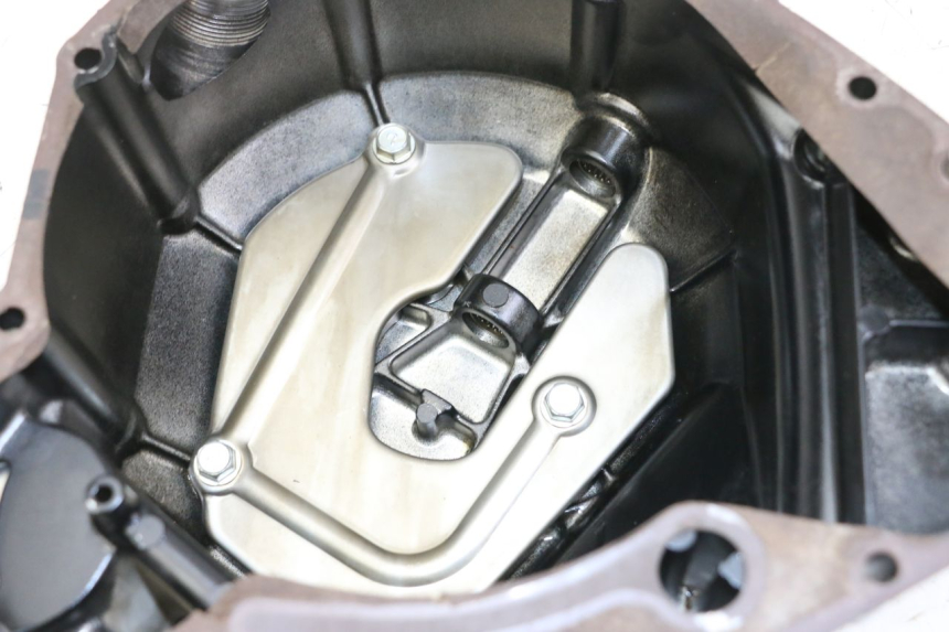 photo de CARTER EMBRAYAGE KAWASAKI ZR7 ZR-7 S 750 (1999 - 2004) - Détail de la pièce