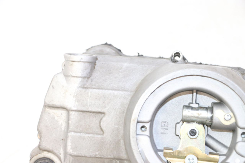 photo de CARTER EMBRAYAGE APOLLO RFZ 125 - État de surface