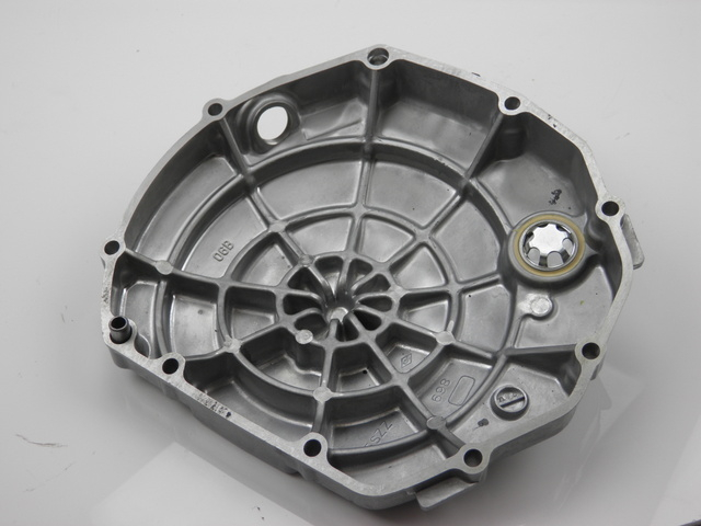 photo de CARTER EMBRAYAGE SUZUKI GSF BANDIT 1200 (1996 - 1999) - Zoom état d’usage