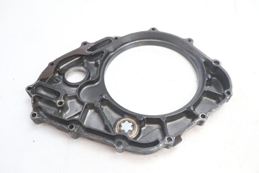 photo de CARTER EMBRAYAGE SUZUKI SV S 650 (1999 - 2002) - Gros plan technique