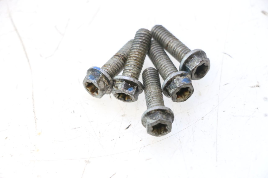 photo de CARTER EMBRAYAGE HUSABERG TE 250 (2011 - 2014) - Points de fixation