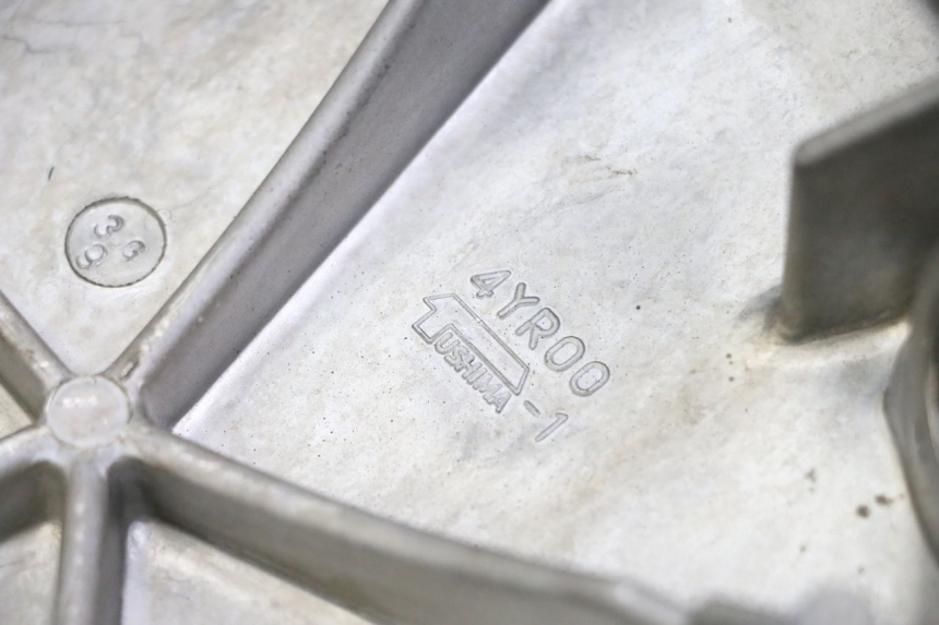 photo de CARTER EMBRAYAGE YAMAHA FZS FAZER 600 (2001 - 2003) - Détail de la pièce