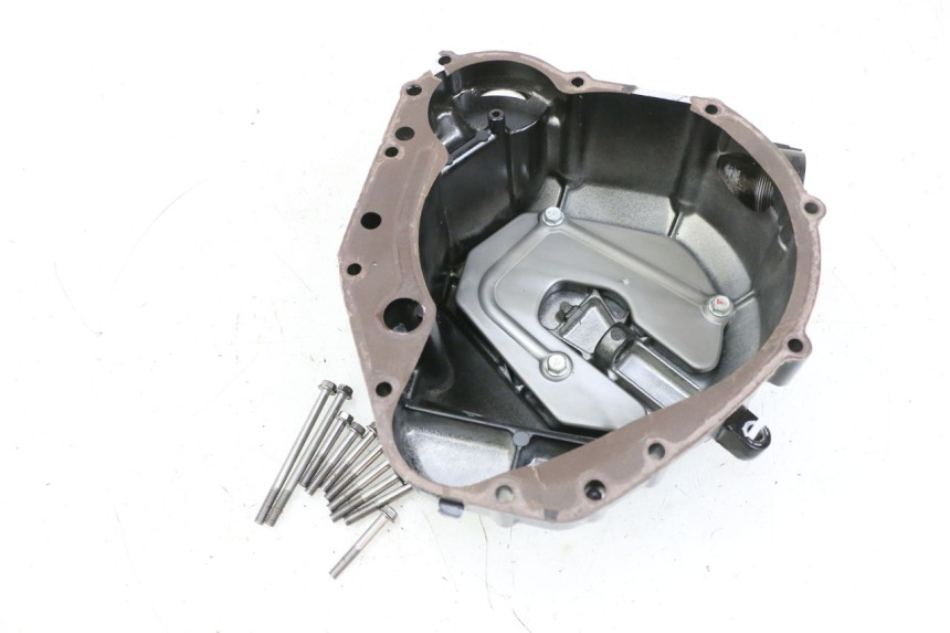 photo de CARTER EMBRAYAGE KAWASAKI ZR 7 750 (1999 - 2004) - Gros plan technique