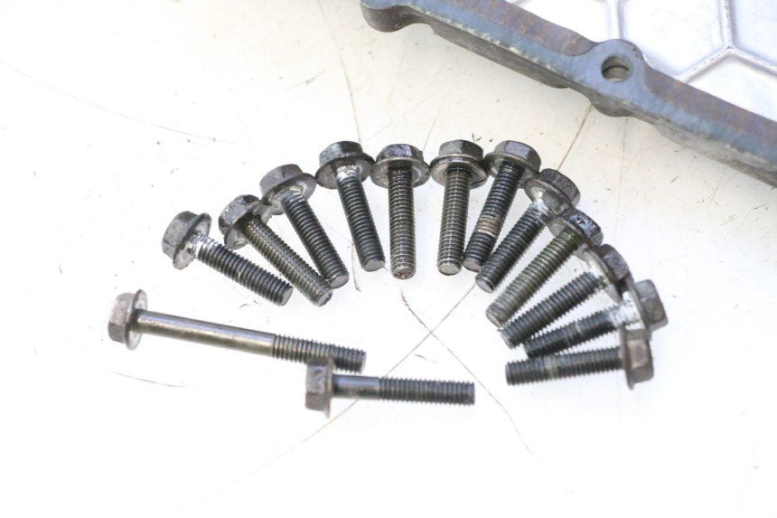 photo de CARTER HUILE SUZUKI GSF N BANDIT 1200 (2001 - 2005) - Points de fixation