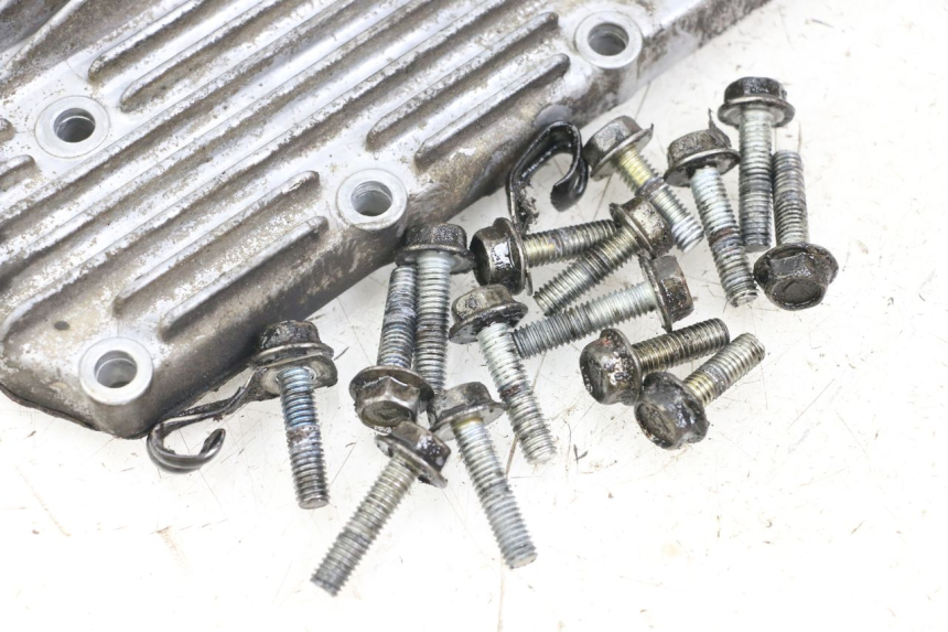 photo de CARTER HUILE SUZUKI GSX E 250 (1982 - 1983) - Gros plan technique