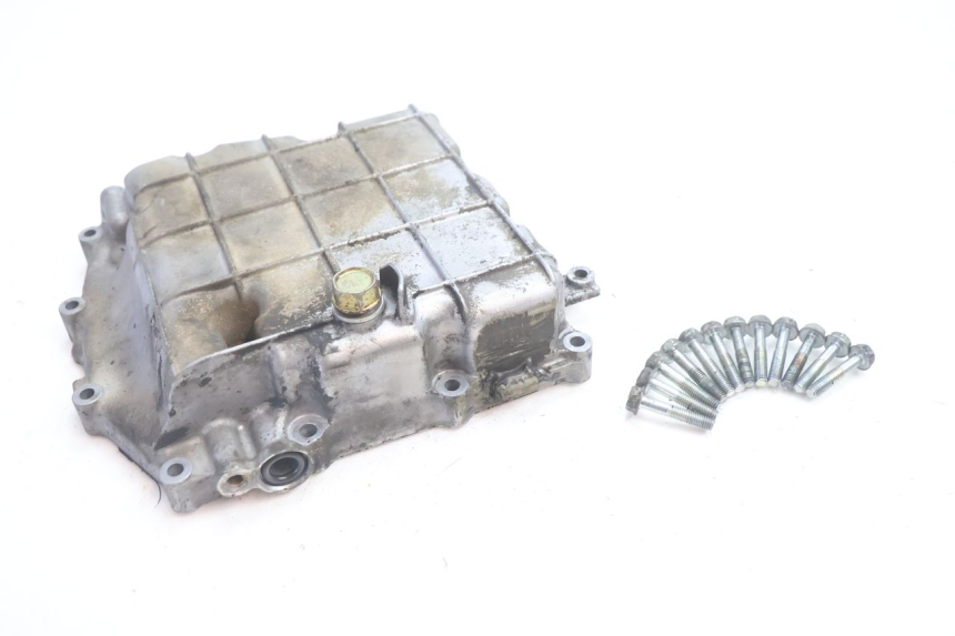 photo de CARTER HUILE HONDA VFR FI RC46 800 (1998 - 2001) - Gros plan technique