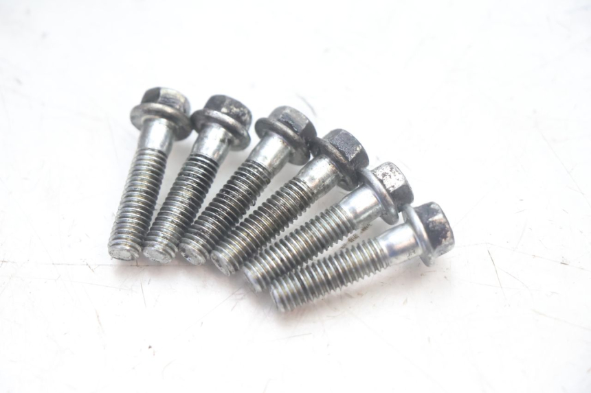 photo de CARTER HUILE PIAGGIO ZIP IGET 4T 50 (2021 - 2023) - Vue d’ensemble