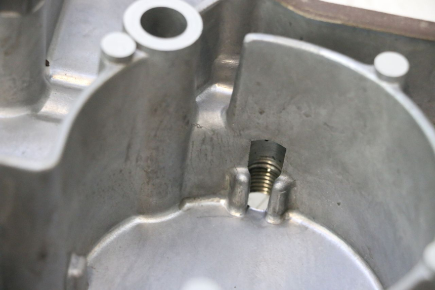 photo de CARTER HUILE KAWASAKI ZZR 600 (1995 - 2004) - Autre angle de vue