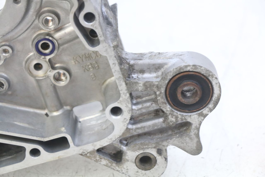 photo de CARTER MOTEUR DROIT KYMCO AGILITY 16+ 4T 50 (2018 - 2023) - Vue d’ensemble