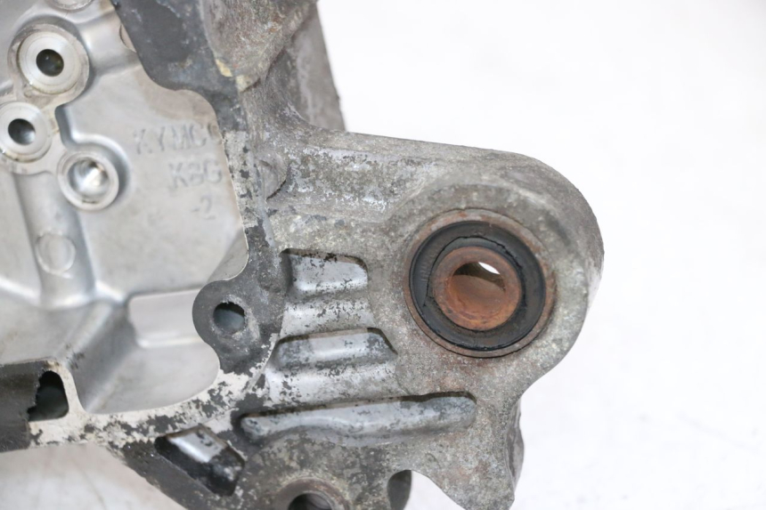 photo de CARTER MOTEUR DROIT KYMCO AGILITY 4T 50 (2005 - 2018) - Vue d’ensemble