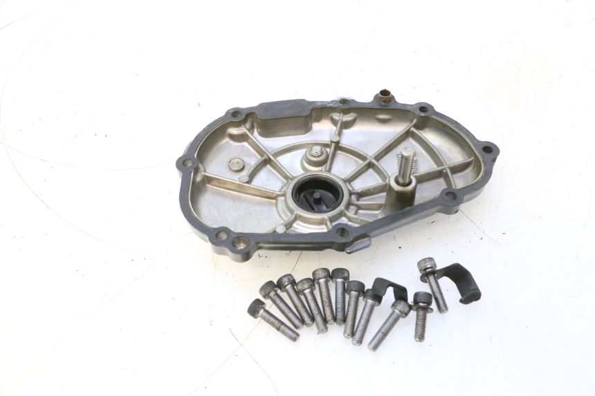 photo de CARTER MOTEUR DROIT YAMAHA FJR 1300 (2001 - 2005) - Autre angle de vue