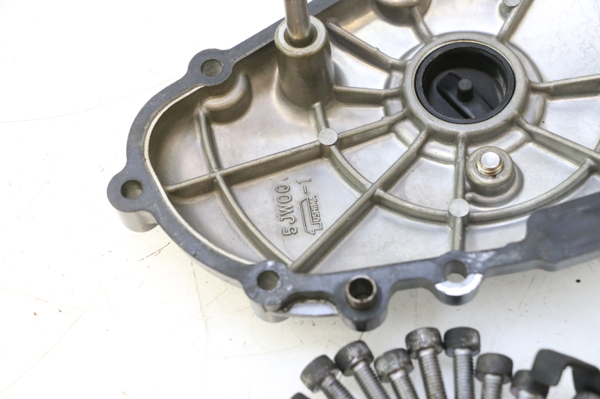 photo de CARTER MOTEUR DROIT YAMAHA FJR 1300 (2001 - 2005) - Vue d’ensemble