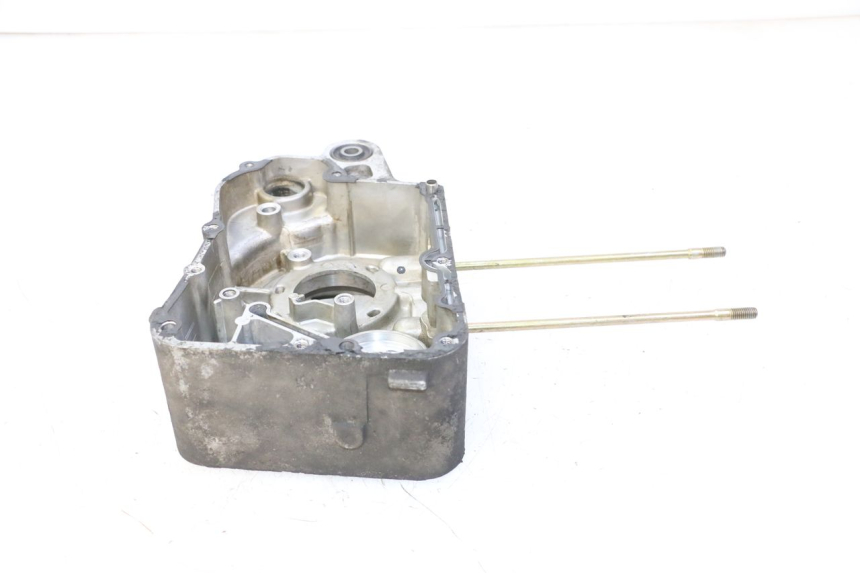 photo de CARTER MOTEUR DROIT KYMCO GRAND DINK 125 (2008 - 2014) - Zoom état d’usage