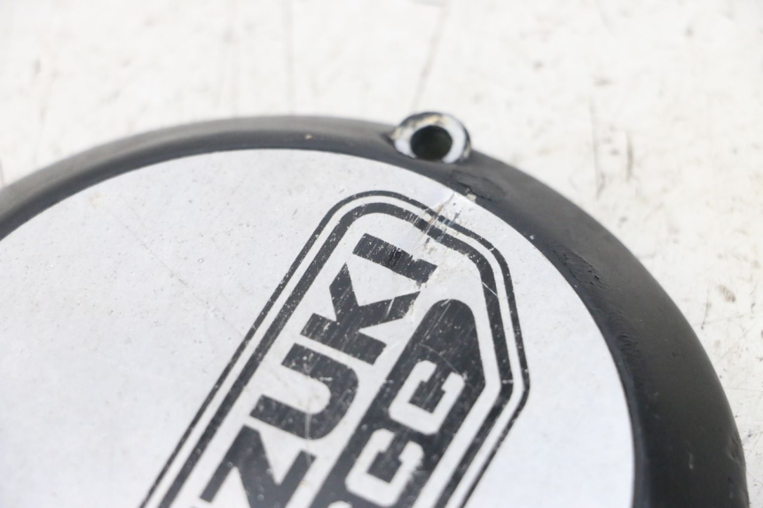 photo de CARTER MOTEUR DROIT SUZUKI GSX E 250 (1982 - 1983) - Gros plan technique