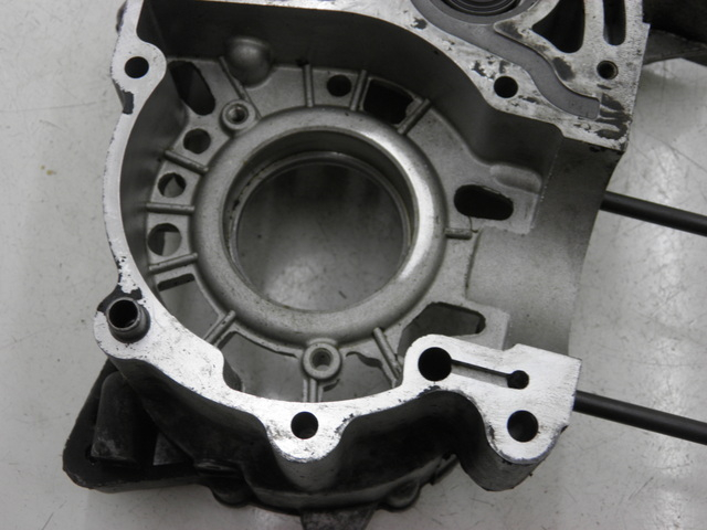 photo de CARTER MOTEUR DROIT PEUGEOT SATELIS 125 (2010 - 2012) - Marquages et références